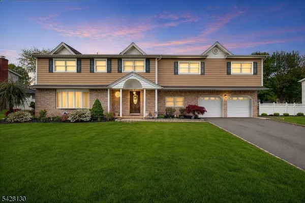 $989,000 | 184 Stonehenge Terrace, Clark, NJ 07066
