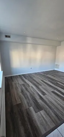 $2,000 | 2444 Bayberry Court, Unit 2444, Mays Landing, NJ 08330