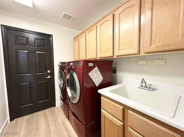 $2,395 | 5814 Spring Ranch Parkway, Las Vegas, NV 89118