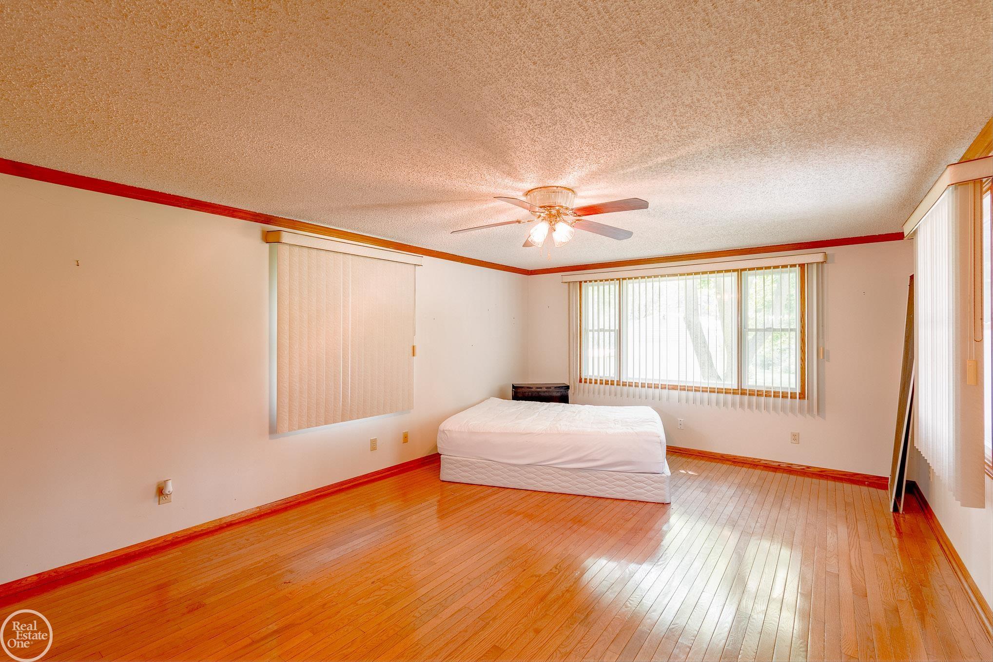 240 Michelson Road Rochester Hills, MI 48307 - Photo 12 of 23