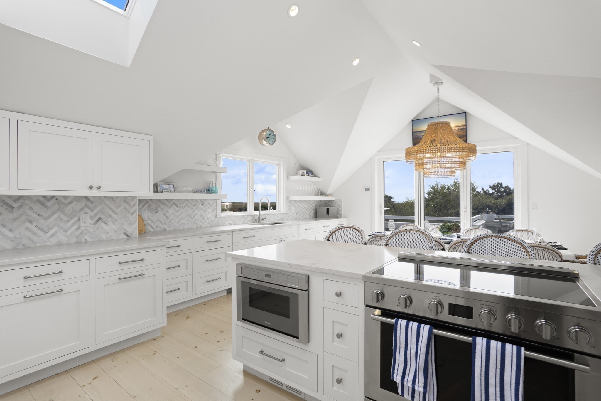6 Walbang Avenue Nantucket, MA 02554 - Photo 20 of 42 Gallery Image 20