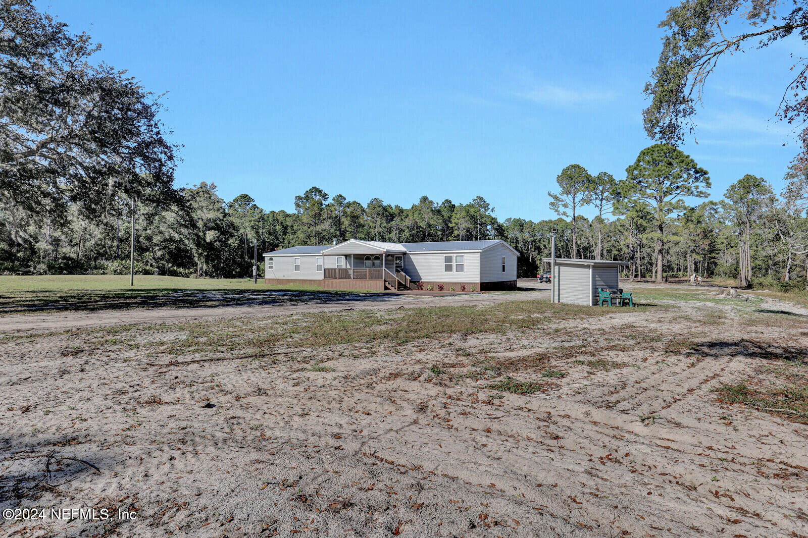 141 Woods Road San Mateo, FL 32187 - Photo 50 of 64 61_0H3A6585 (1)_mls