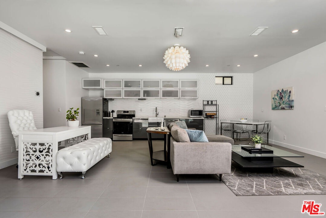 204 Bell Cyn Road Bell Canyon, CA 91307 - Photo 48 of 74