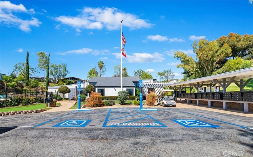 31130 South General Kearny Road, Unit 163 Temecula, CA 92591 - Photo 34 of 49 Heritage Park office lots of amenities