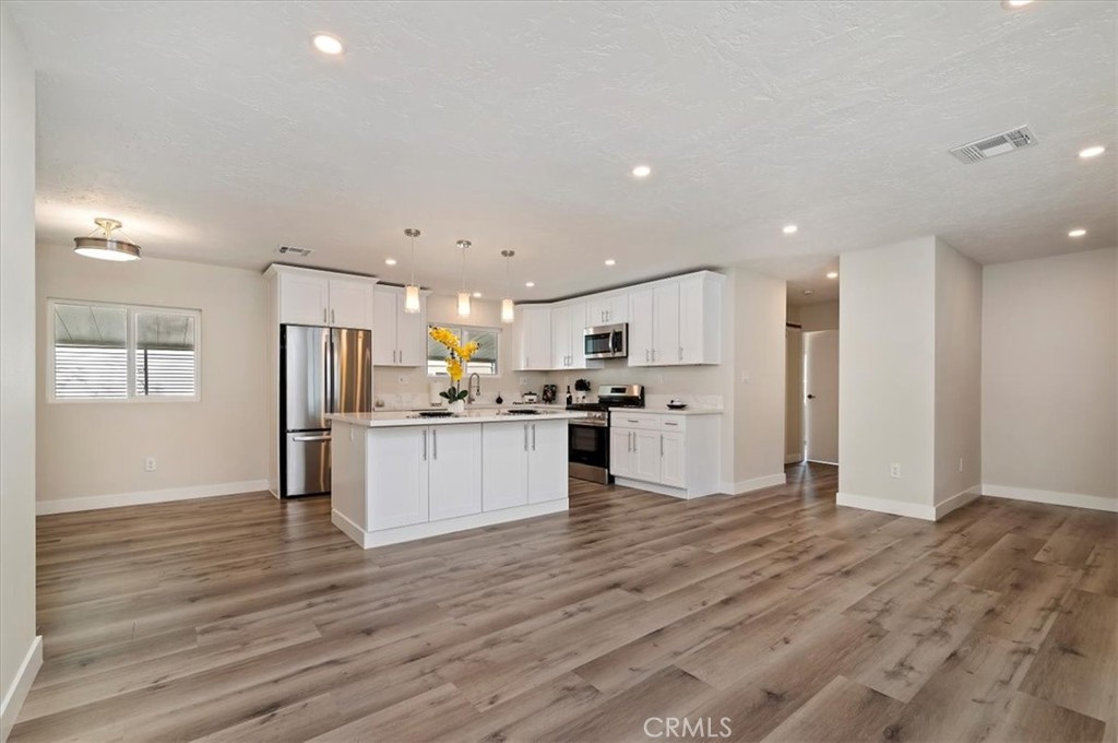 31130 South General Kearny Road, Unit 163 Temecula, CA 92591 - Photo 9 of 49 JUST REMODELED