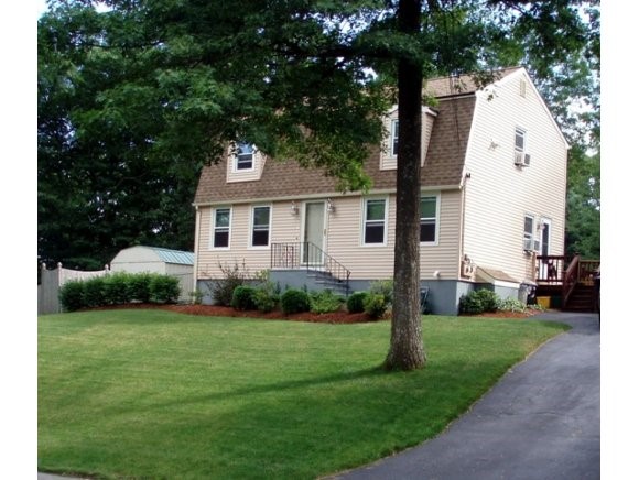 70 Wethersfield Road Nashua, NH 03062 - Photo 1 of 1