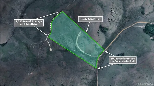 a sign that is on the side of the road