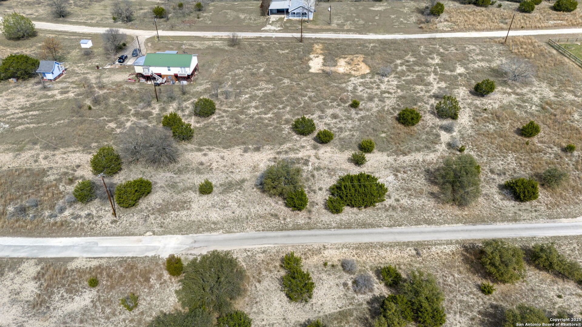 24 Quail Run Bandera, TX 78003 - Photo 8 of 10