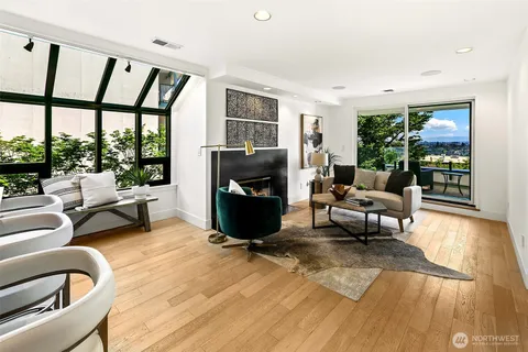 $1,595,000 | 2400 Aurora Avenue North, Unit 210, Seattle, WA 98109