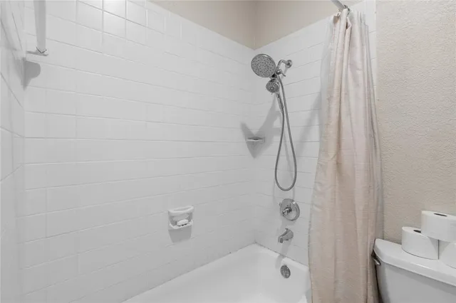 $1,300,000 | 400 Indian Hills Road, Gatesville, TX 76528