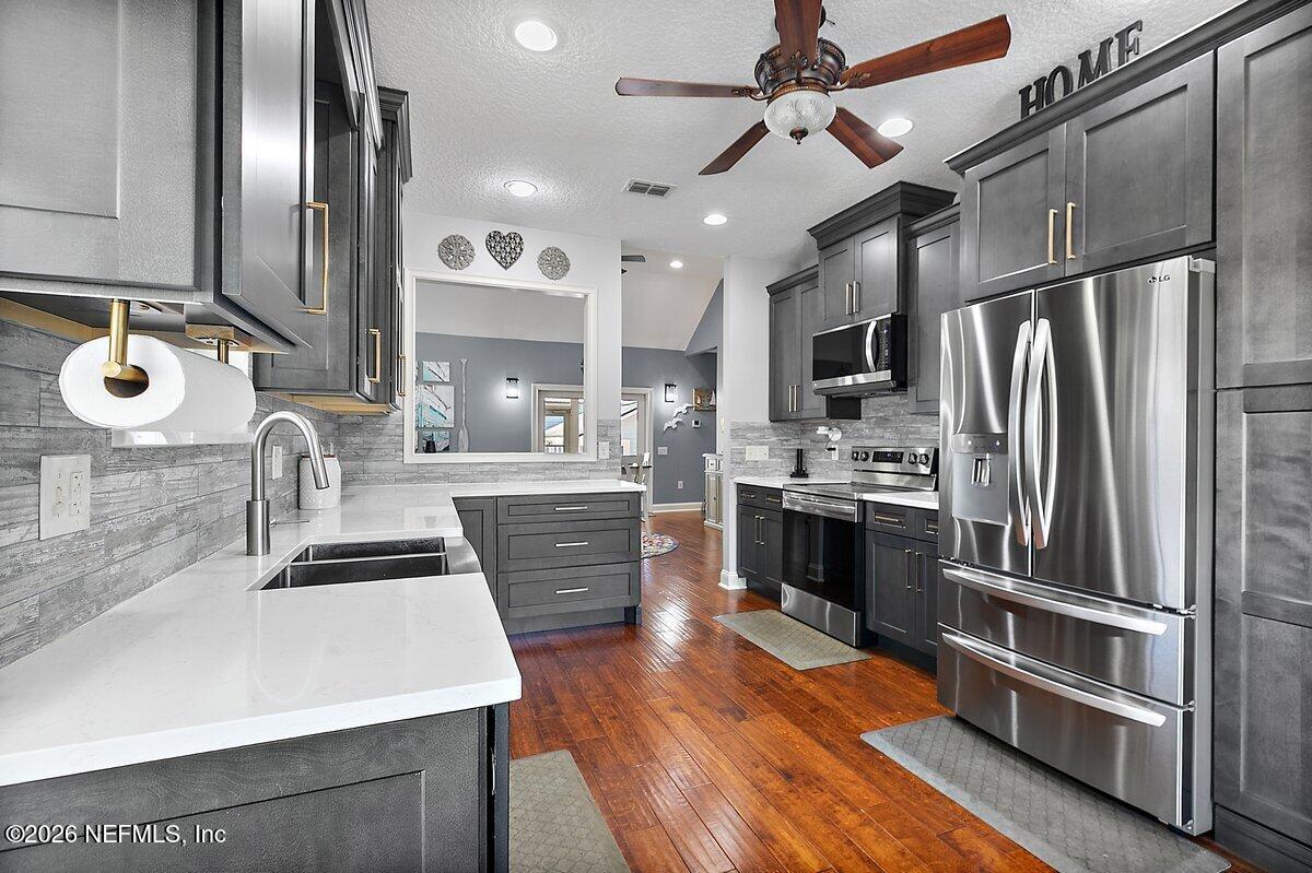 3775 Raintree Drive Macclenny, FL 32063 - Photo 6 of 36 Kitchen 2 (2)