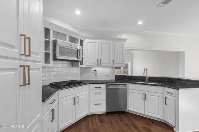 $510,000 | 204 Breezy Hill Drive, Madison, MS 39110