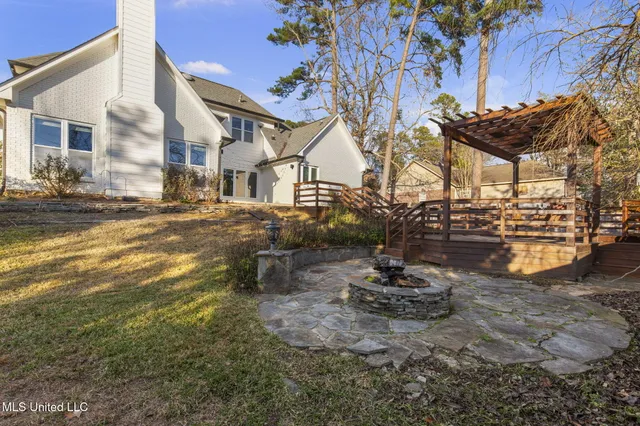 $510,000 | 204 Breezy Hill Drive, Madison, MS 39110