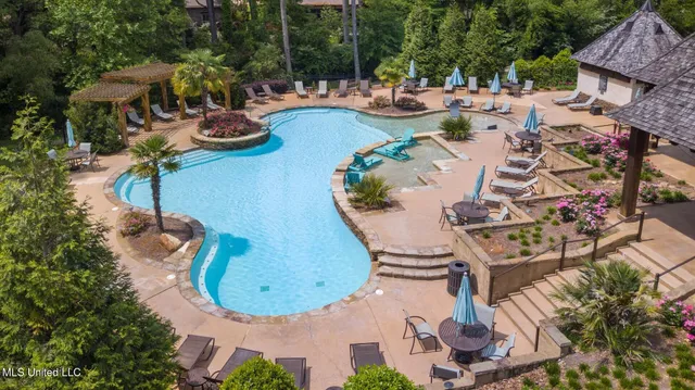 $510,000 | 204 Breezy Hill Drive, Madison, MS 39110