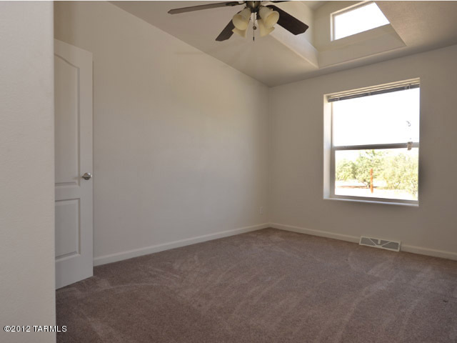 13135 West Trail Dust Road Tucson, AZ 85743 - Photo 19 of 27