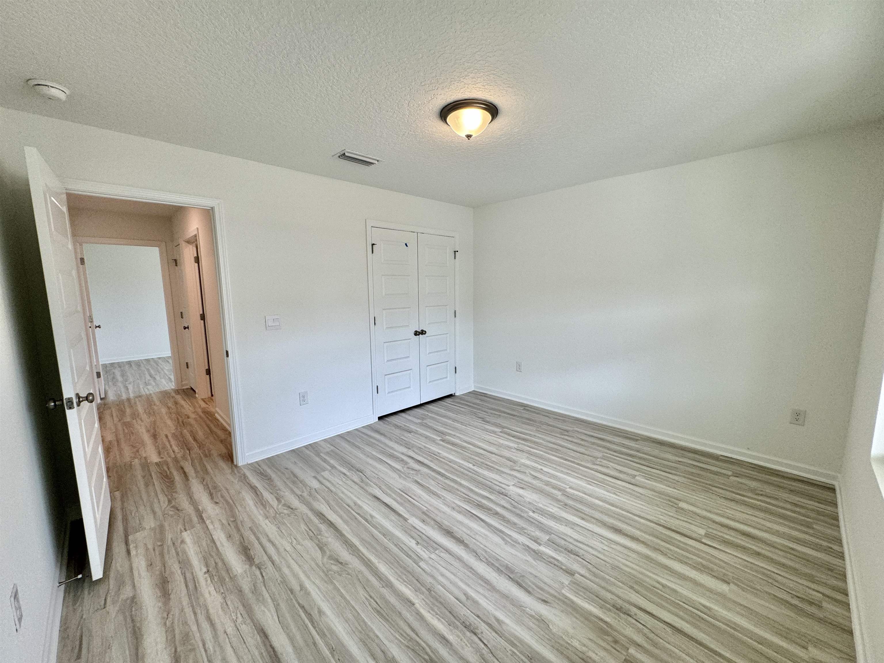 1057 Hayward Loop Foley, AL 36535 - Photo 16 of 35