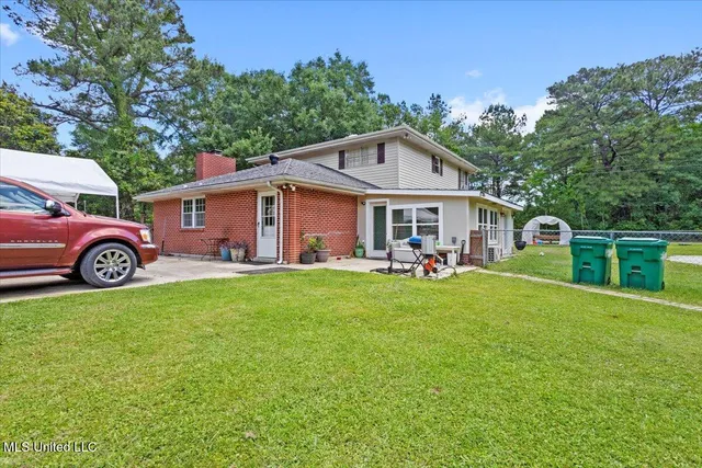 $233,000 | 6005 Cypress Drive, Kiln, MS 39556