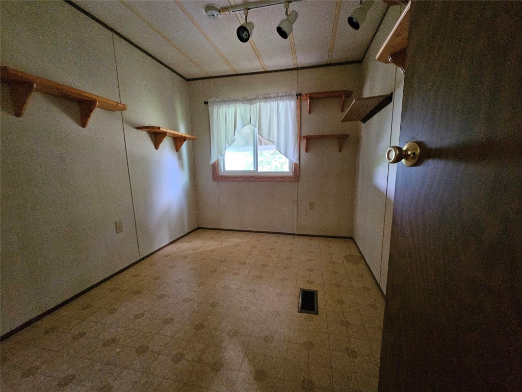 232 East Windsor Road Windsor, NY 13865 - Photo 10 of 32 Gallery Image 10