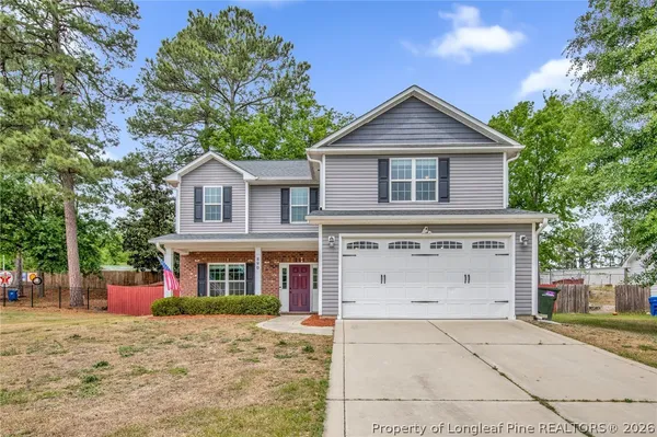 $2,400 | 890 Duval Drive, Fayetteville, NC 28304