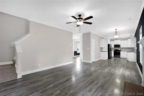 $2,400 | 890 Duval Drive, Fayetteville, NC 28304