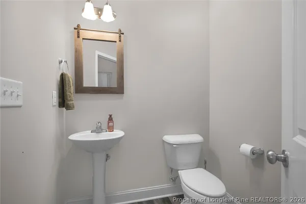 $2,400 | 890 Duval Drive, Fayetteville, NC 28304