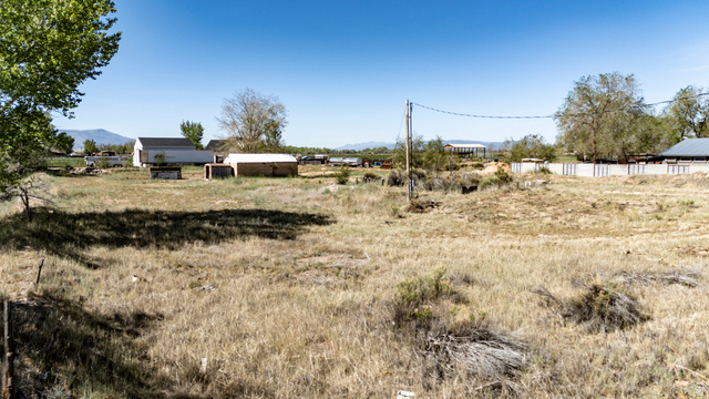 1211 West Midvalley Road Cedar City, UT 84721 - Photo 13 of 14 Expansive undeveloped lot with natural vegetation