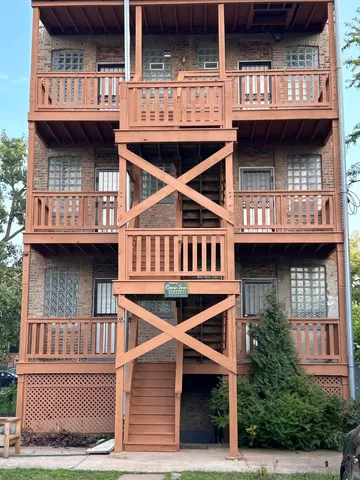 $1,650 | 3302-3304 West Fulton Boulevard, Unit 302, Chicago, IL 60624