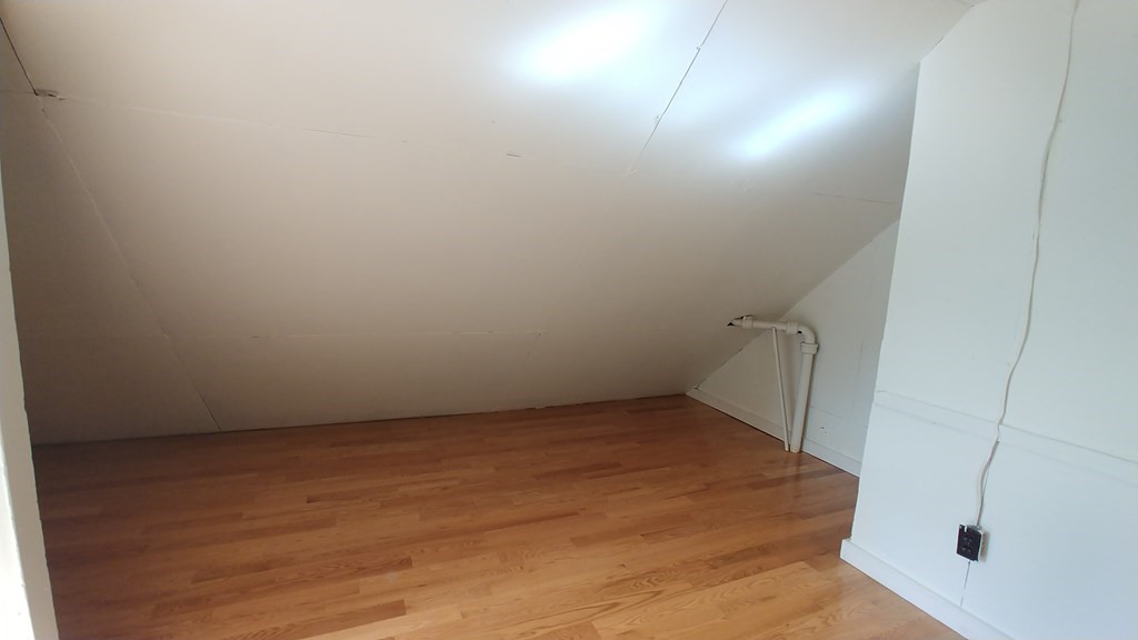 28 Commonwealth Road, Unit 3 Watertown, MA 02472 - Photo 4 of 5
