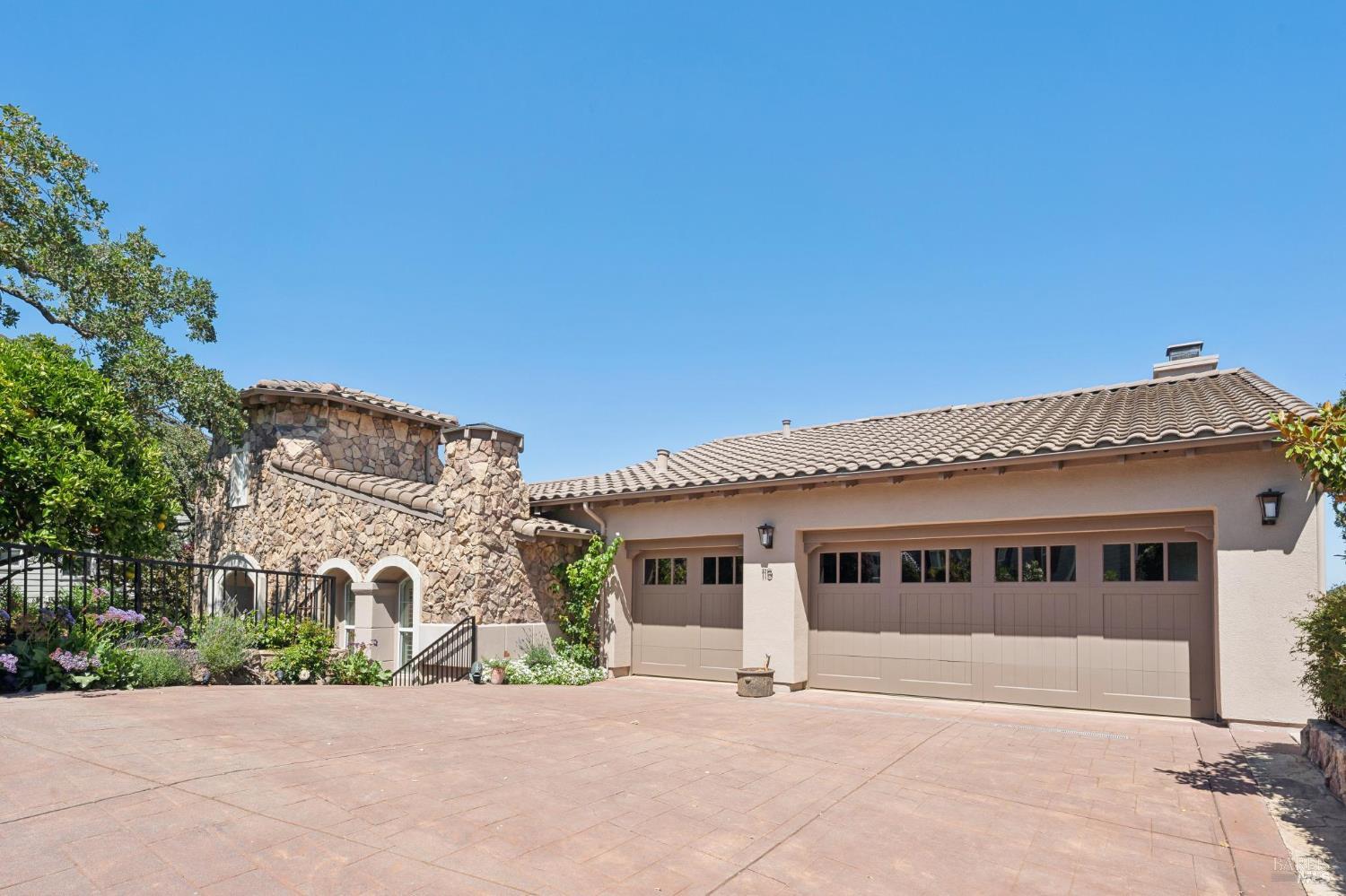 115 Stone Tree Lane Novato, CA 94945 - Photo 5 of 77