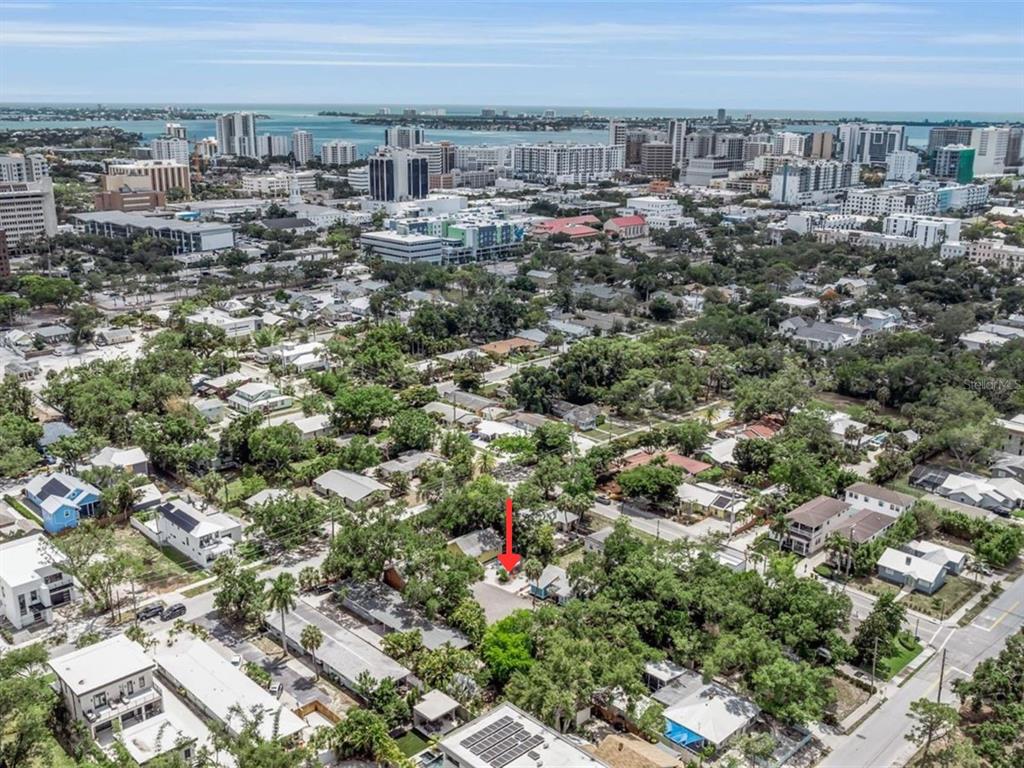 1817 6th Street Sarasota, FL 34236 - Photo 6 of 63