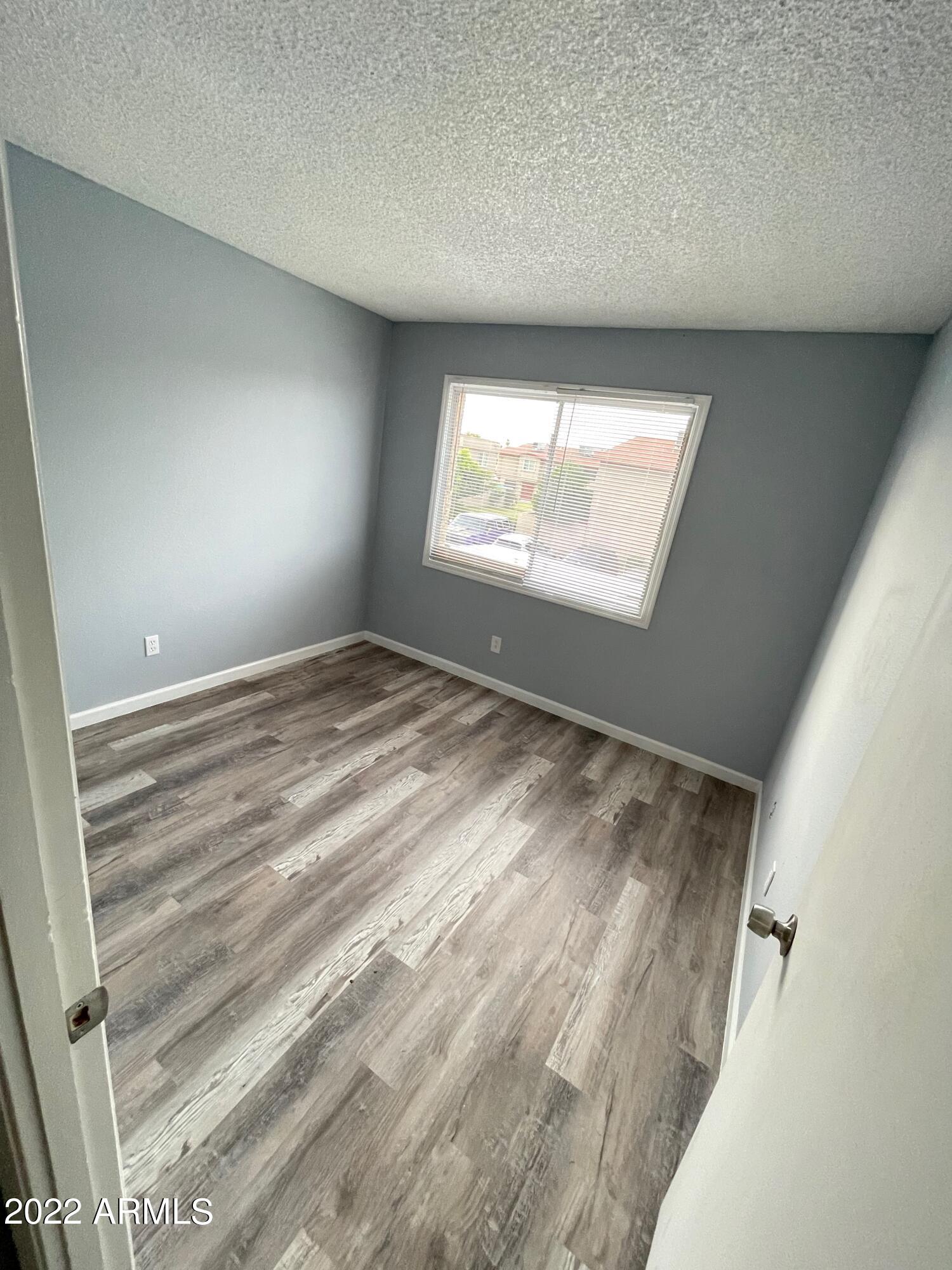4009 West Palomino Road Phoenix, AZ 85019 - Photo 13 of 18 IMG_4348