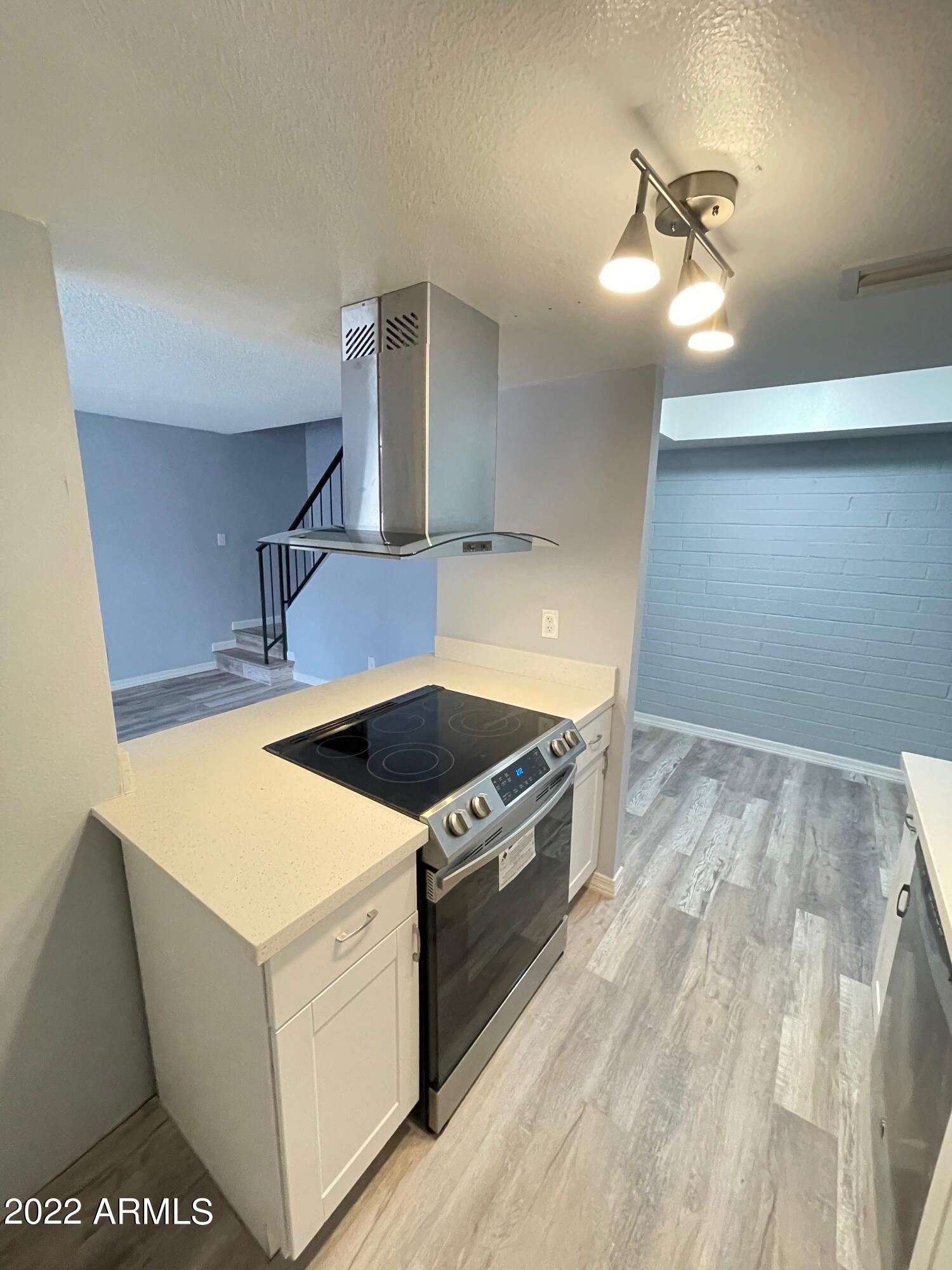 4009 West Palomino Road Phoenix, AZ 85019 - Photo 2 of 18 IMG_4339