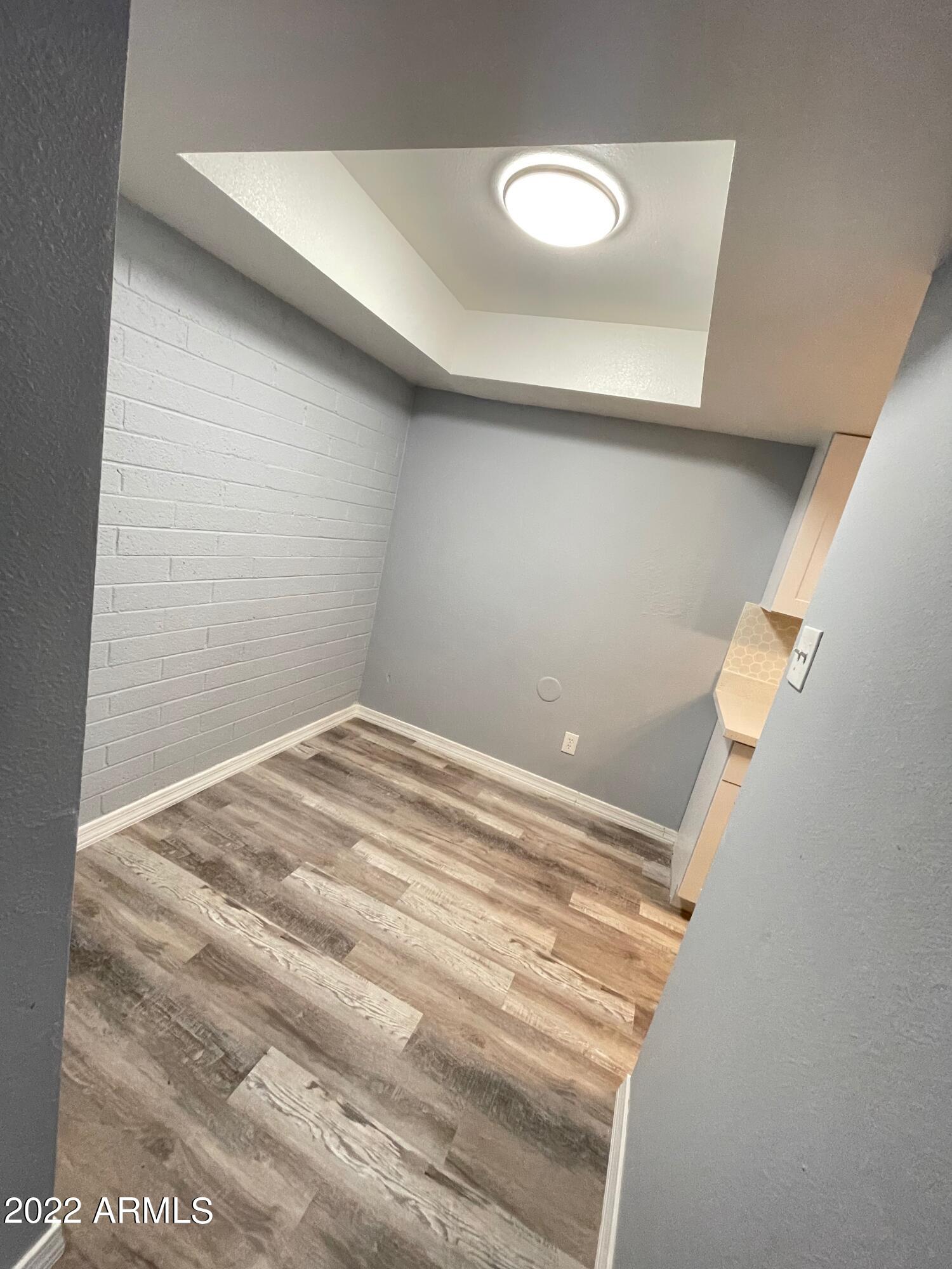 4009 West Palomino Road Phoenix, AZ 85019 - Photo 7 of 18 IMG_4343