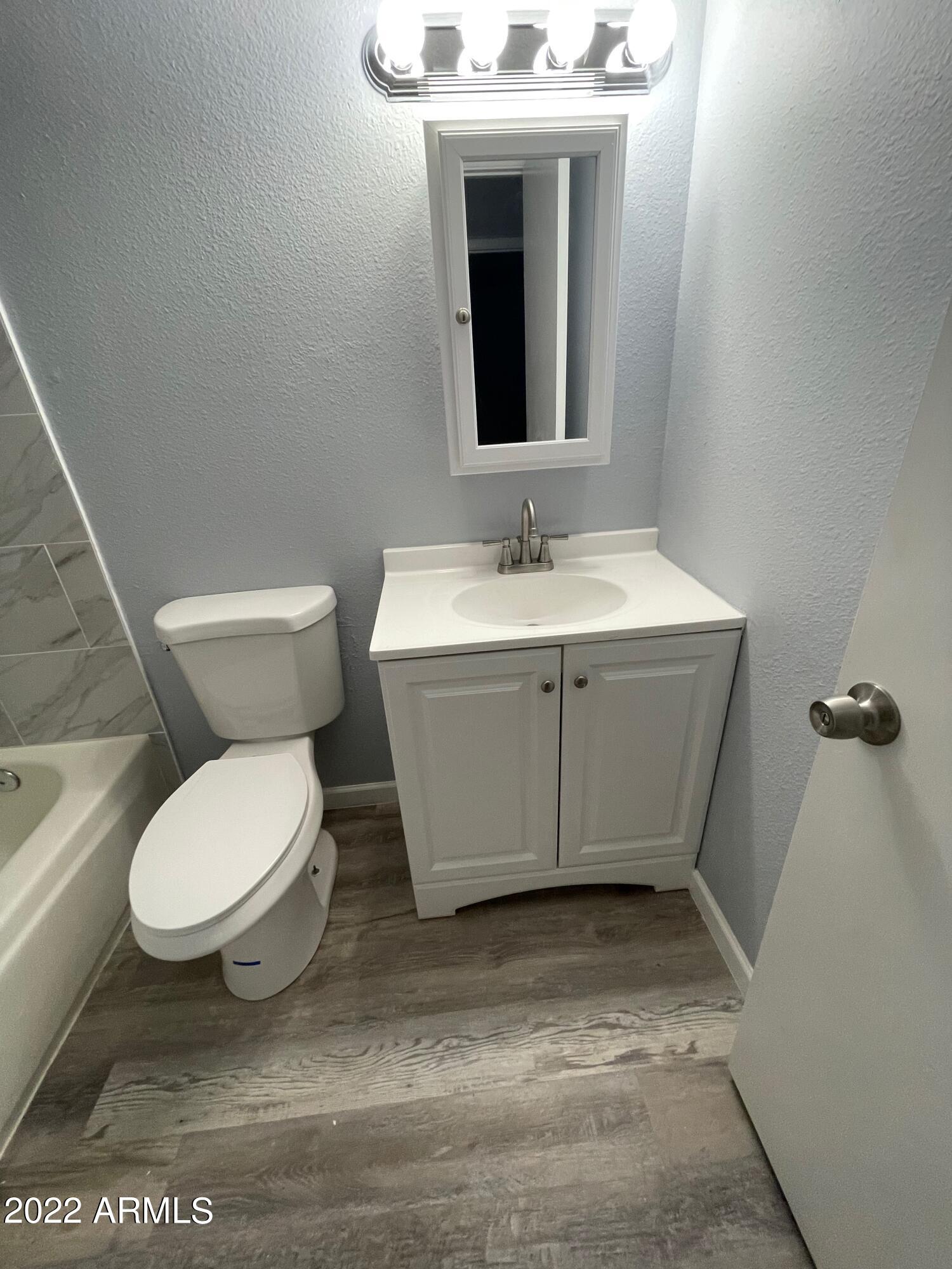 4009 West Palomino Road Phoenix, AZ 85019 - Photo 8 of 18 IMG_4357