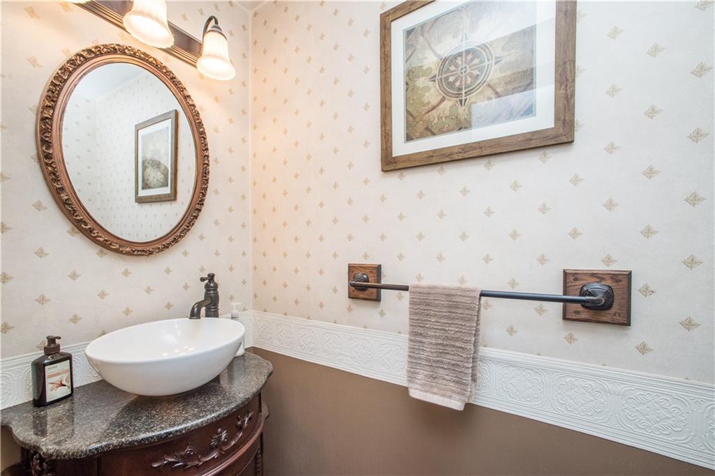 143 McIntyre Road Pittsburgh, PA 15237 - Photo 13 of 25 Gallery Image 13