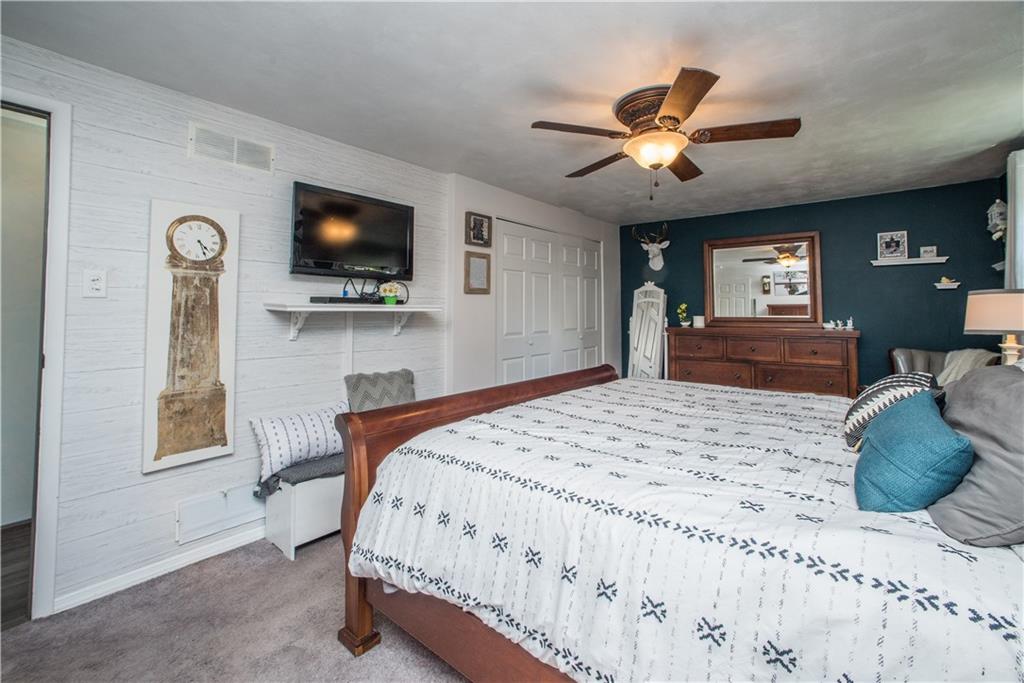 143 McIntyre Road Pittsburgh, PA 15237 - Photo 15 of 25 Gallery Image 15
