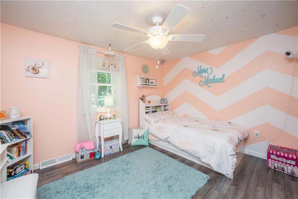 143 McIntyre Road Pittsburgh, PA 15237 - Photo 17 of 25 Gallery Image 17