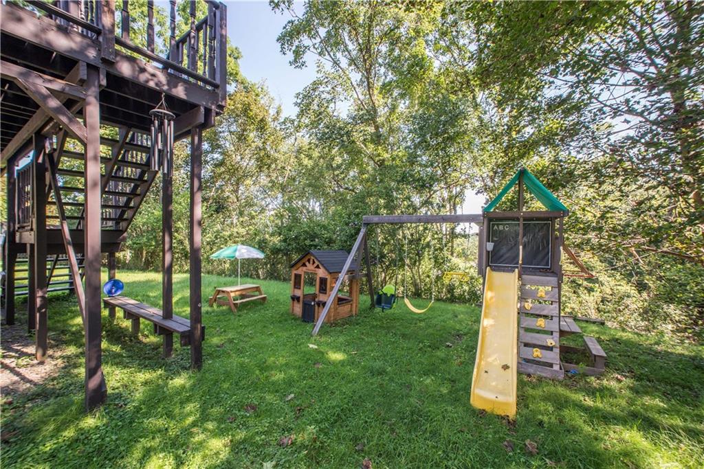 143 McIntyre Road Pittsburgh, PA 15237 - Photo 23 of 25 Gallery Image 23