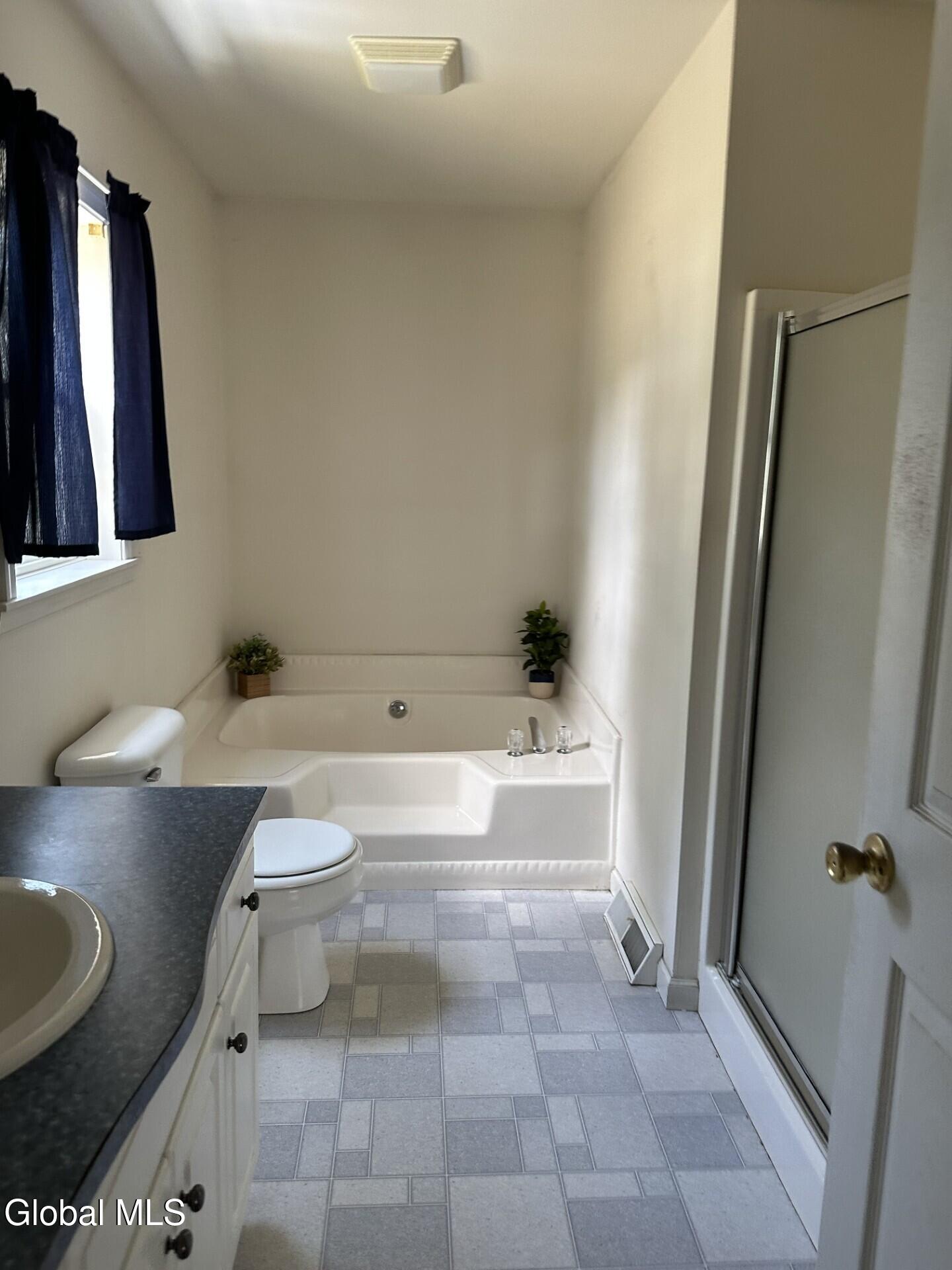 455 Luzerne Road Queensbury, NY 12804 - Photo 14 of 25 thumbnail_IMG_9140