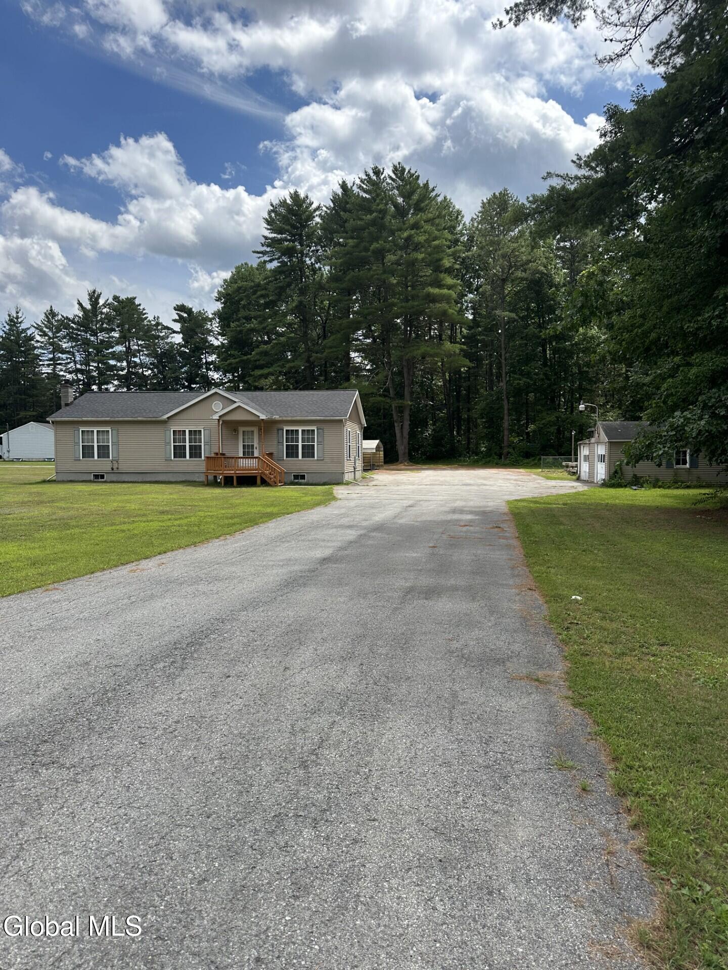 455 Luzerne Road Queensbury, NY 12804 - Photo 23 of 25 thumbnail_IMG_9177