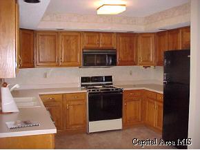 205 Norwalk Road Springfield, IL 62704 - Photo 7 of 9