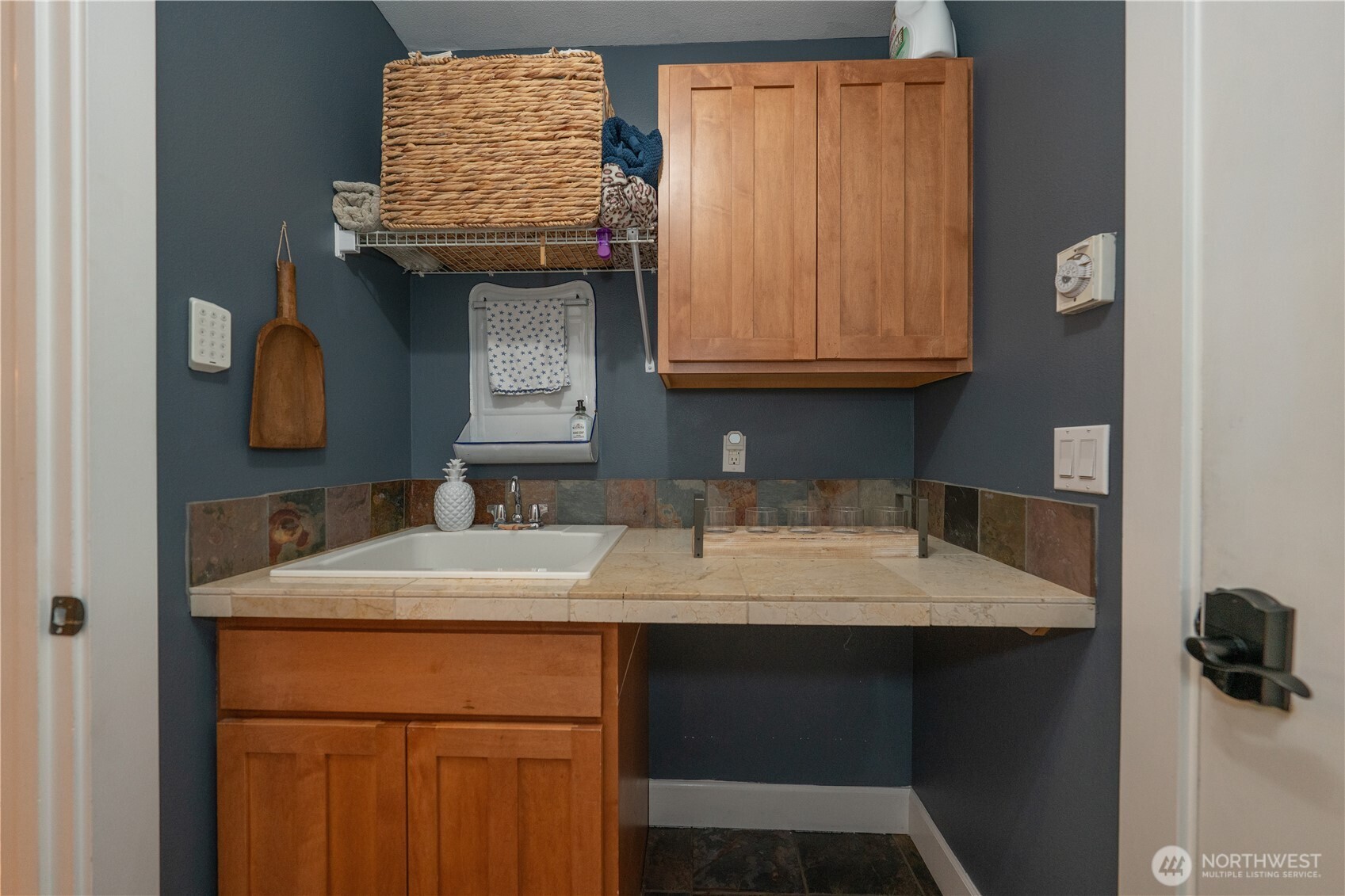 6031 139th Lane Southwest Rochester, WA 98579 - Photo 38 of 40