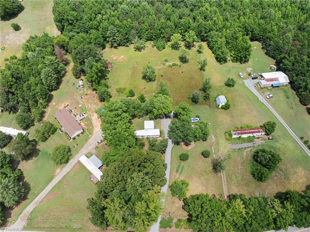 527 Riverview Road Lexington, NC 27292 - Photo 9 of 13
