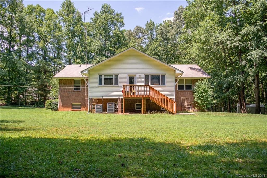 6115 Davis Road Waxhaw, NC 28173 - Photo 2 of 36 Gallery Image 2