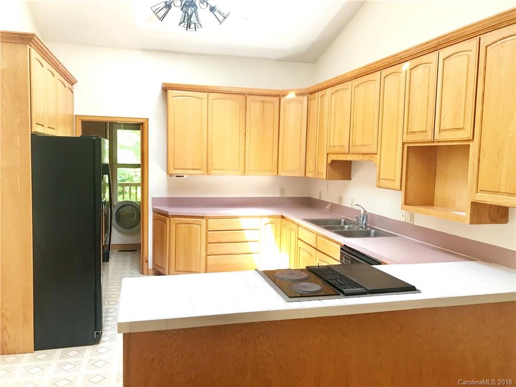 6115 Davis Road Waxhaw, NC 28173 - Photo 12 of 36 Gallery Image 12