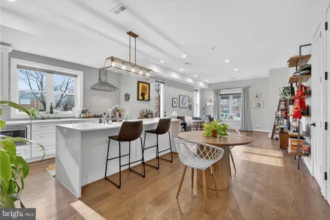 $825,000 | 1419 Upshur Street Northwest, Unit 2, Washington, DC 20011