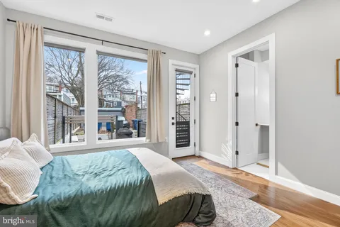 $825,000 | 1419 Upshur Street Northwest, Unit 2, Washington, DC 20011