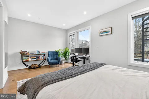 $825,000 | 1419 Upshur Street Northwest, Unit 2, Washington, DC 20011