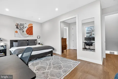 $825,000 | 1419 Upshur Street Northwest, Unit 2, Washington, DC 20011