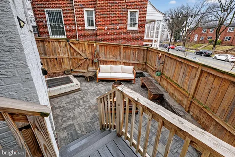 $825,000 | 1419 Upshur Street Northwest, Unit 2, Washington, DC 20011